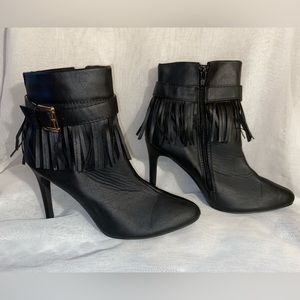 Chase & Chloe Carina-3 Sexy Fringe Booties -8.5